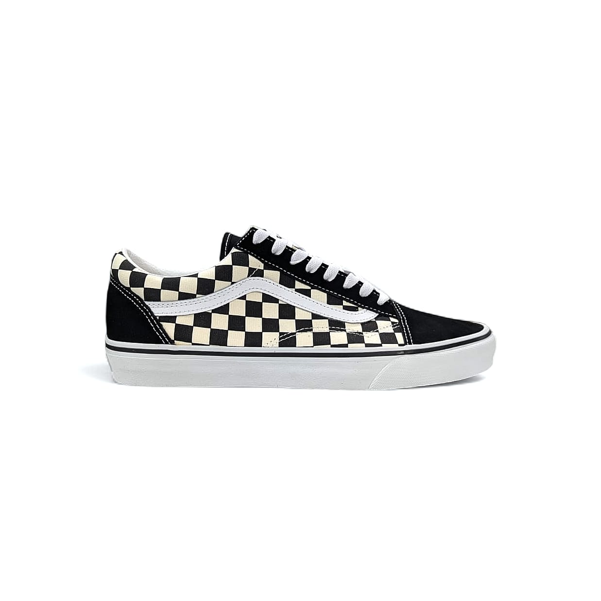 White Vans Old Skool Unisex Sneakers