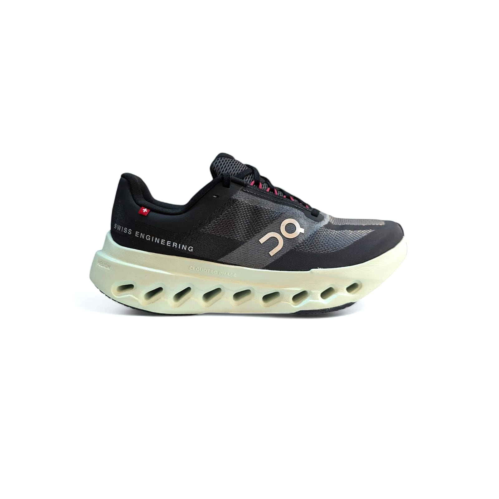 On Running Cloudsurfer Next Laufschuhe