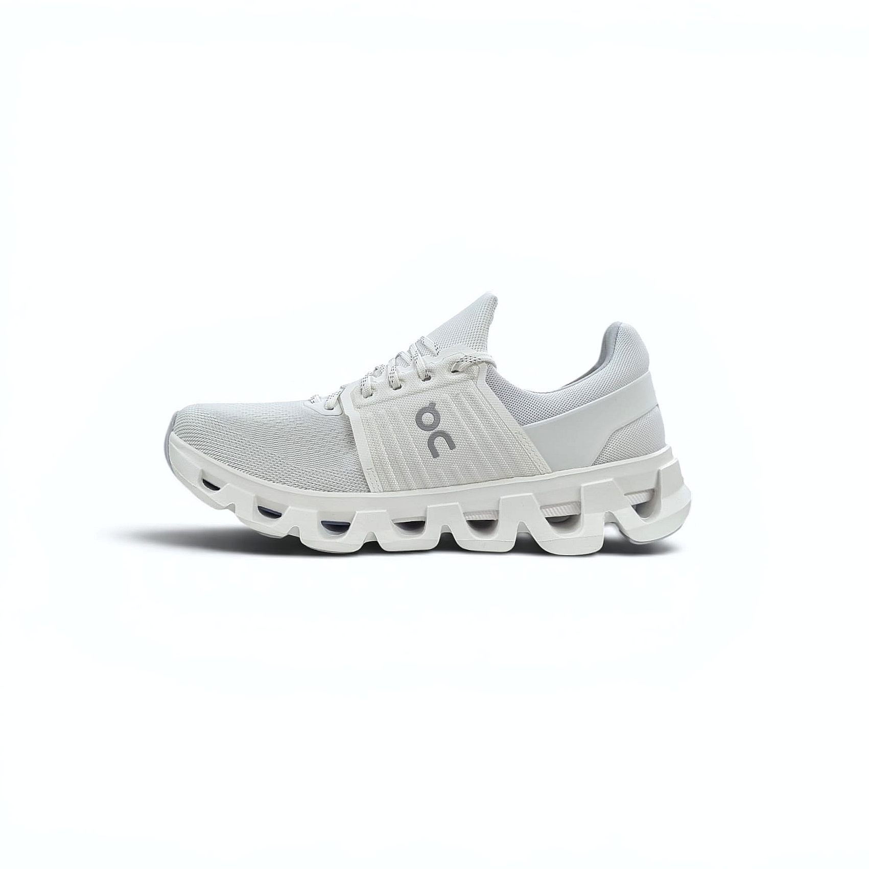 White On Running Cloudswift 4 AD Damen Laufschuhe