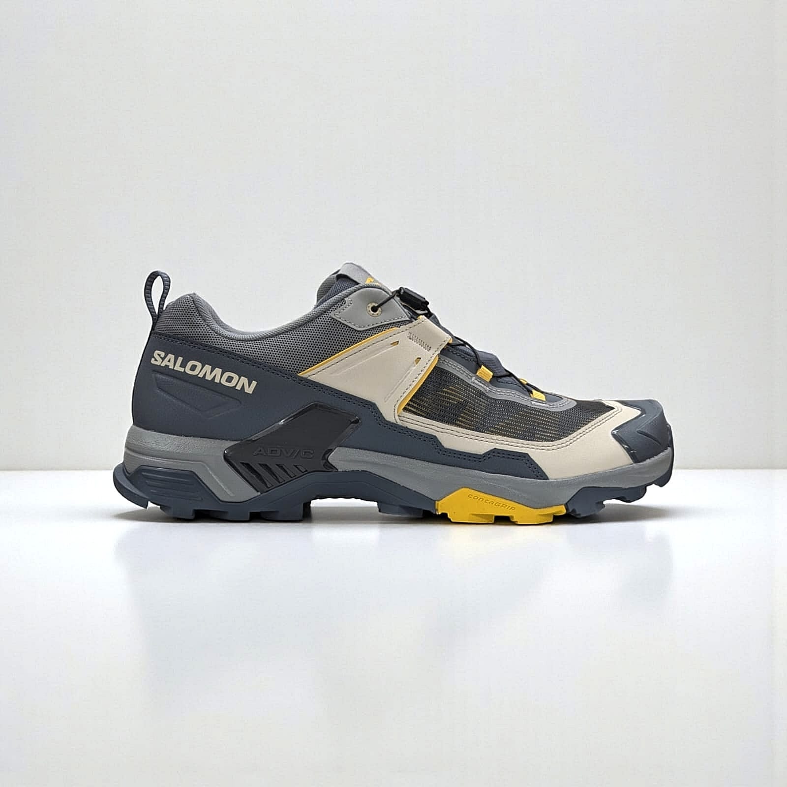 "Salomon X Ultra 5 Herren-Wanderschuh, leichter und stabiler Schuh für Trekking und Wanderungen im Gelände."