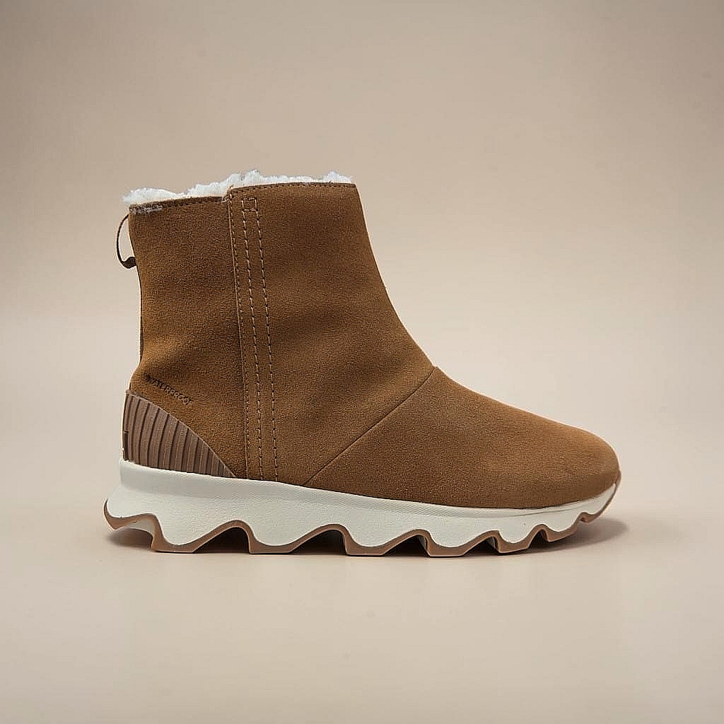 SOREL Kinetic Short WP Damen Stiefelette - Camel Brown-Natural