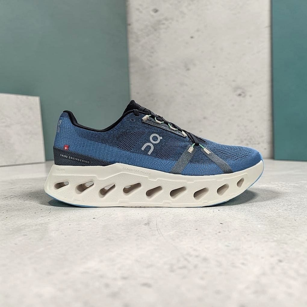 Niagara Ivory On Running Cloudeclipse Herren Laufschuhe