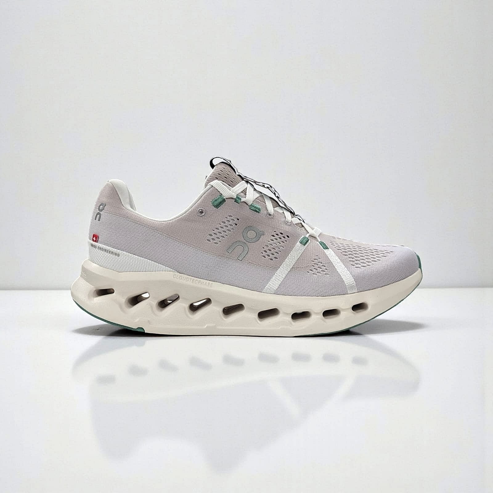 On Running Cloudsurfer Herren Laufschuhe