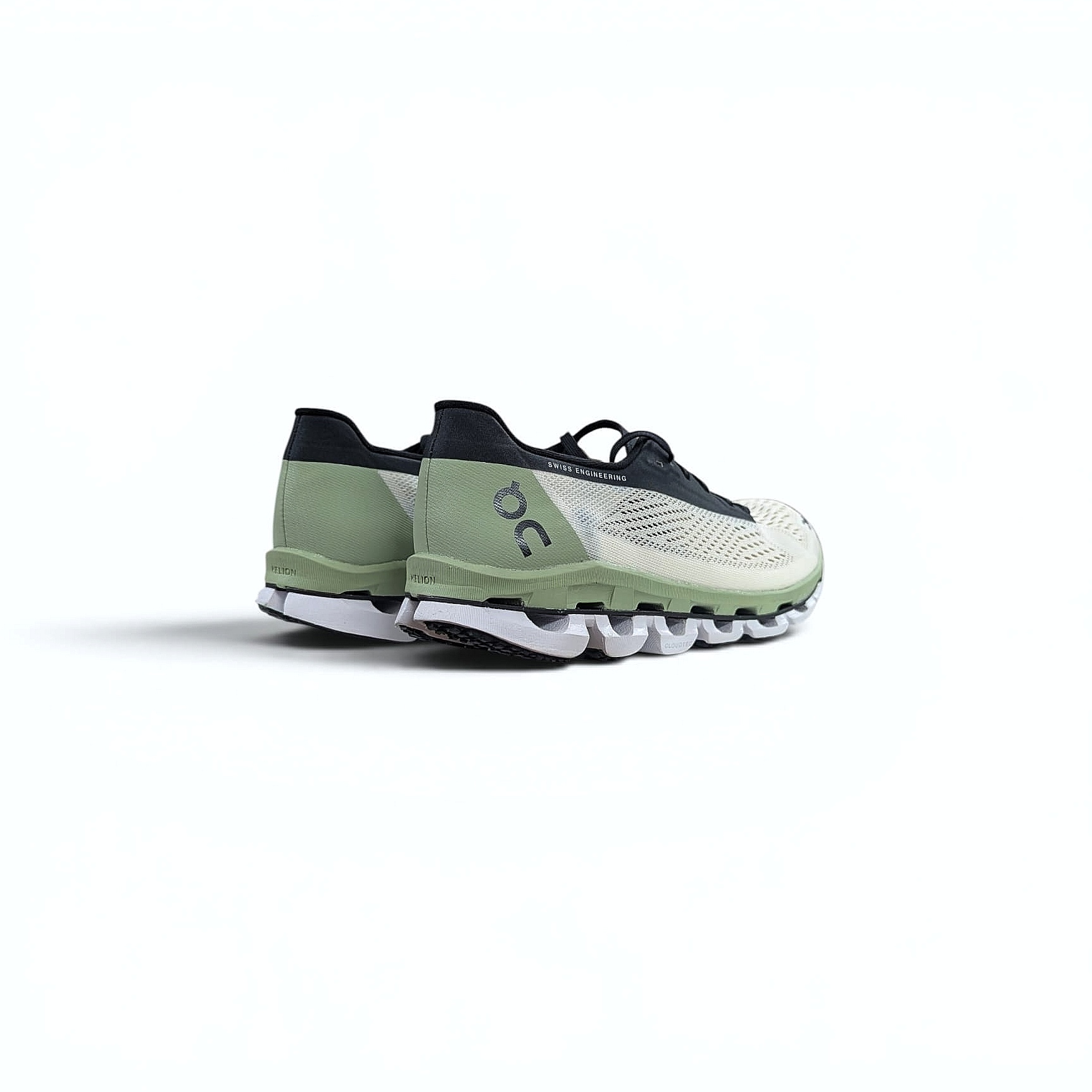 White Black On Running  Cloudboom Damen Laufschuhe