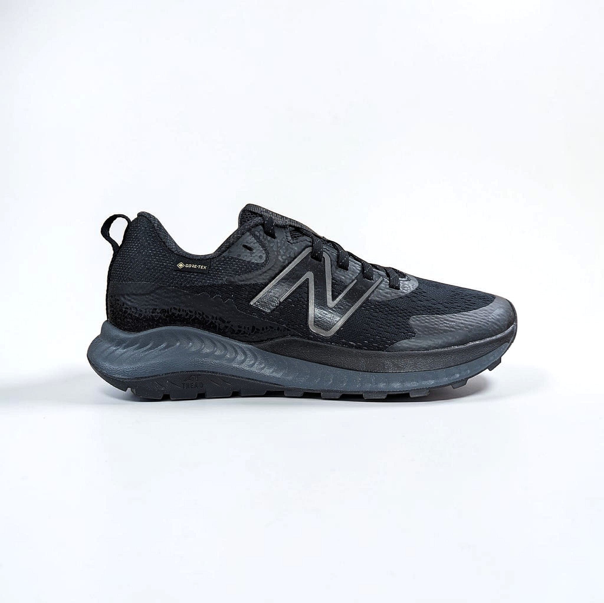 Black New Balance DynaSoft NITREL V5 GTX Damen Trailrunningschuhe