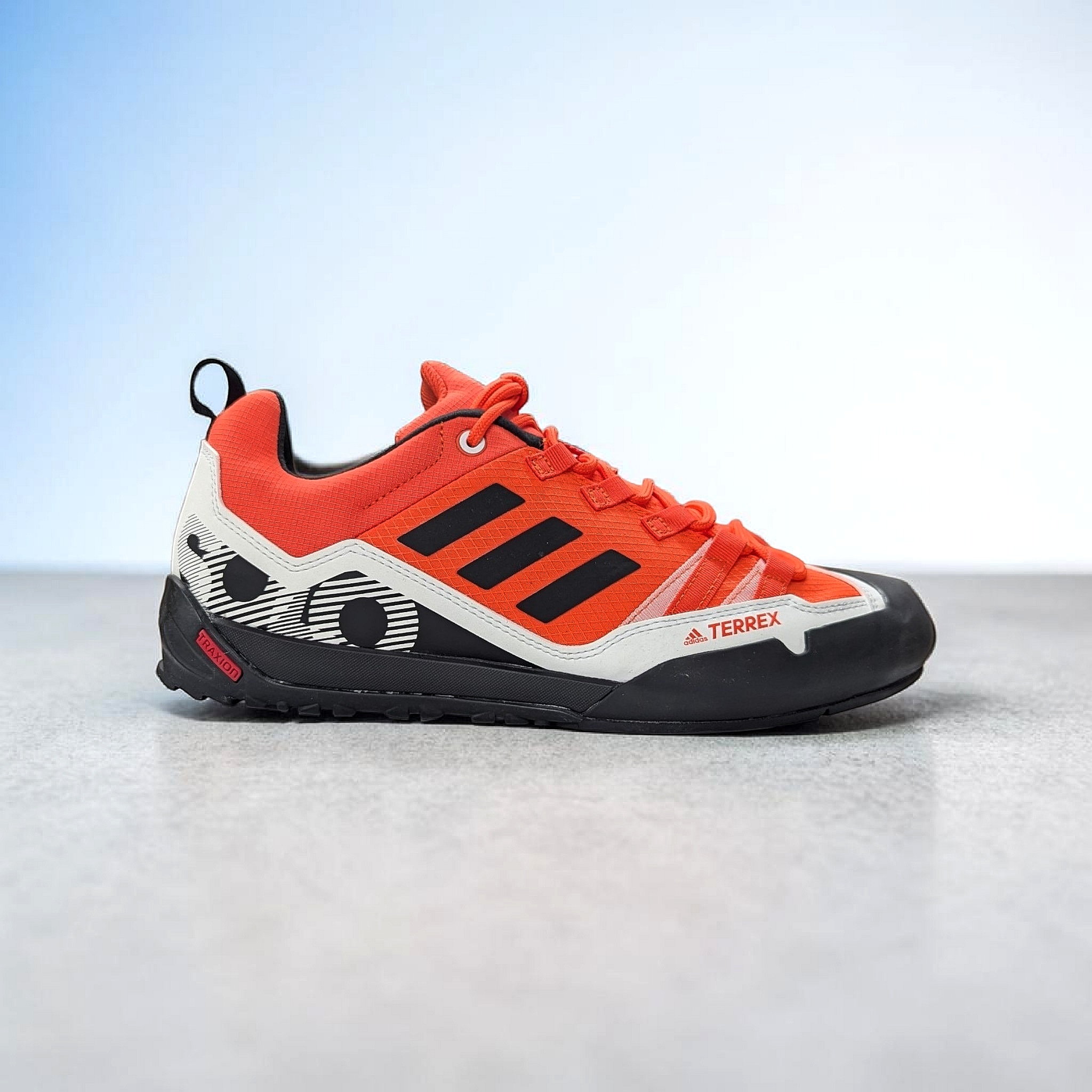 Orange Adidas Terrex Swift Solo 2 Unisex Outdoor Schuhe