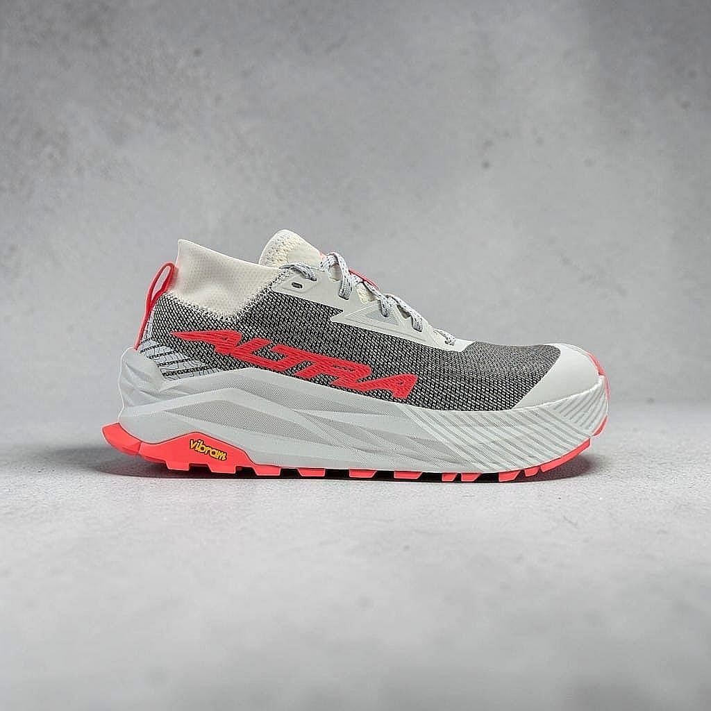 Altra Olympus 275 Damen Trailrunningschuh White.Coral