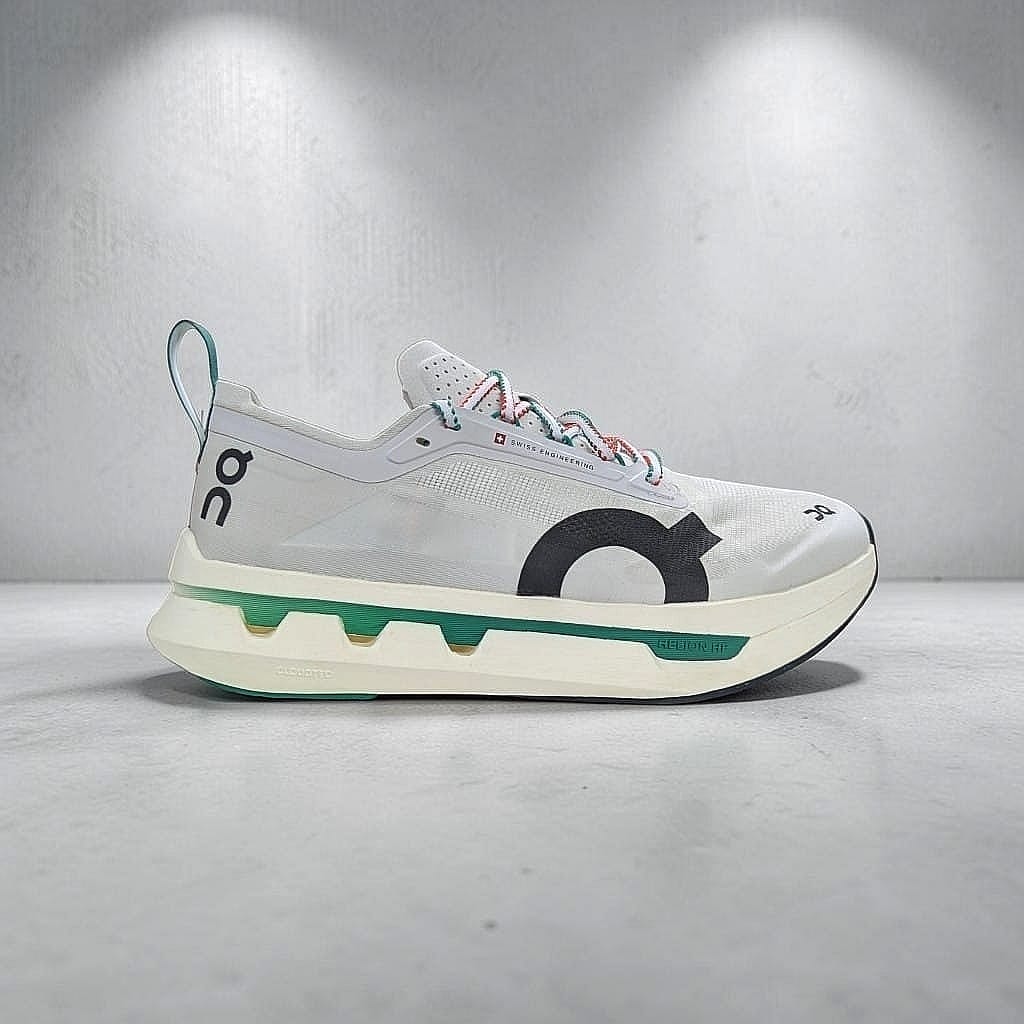 On Running Cloudboom Zone Damen Laufschuhe  White  Flame