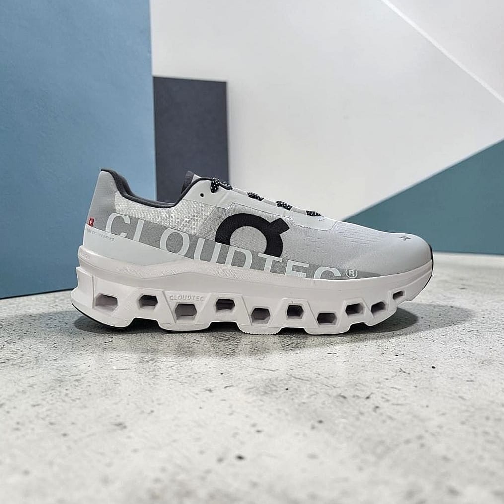 On Running Cloudmonster Herren Laufschuhe All White