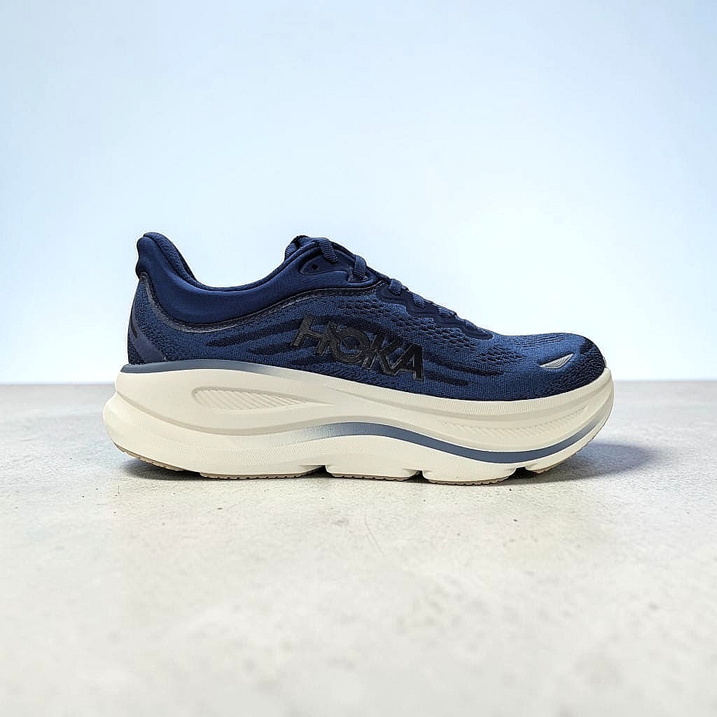HOKA BONDI 9 – Laufschuh Straße – midnight blue-varsity navy