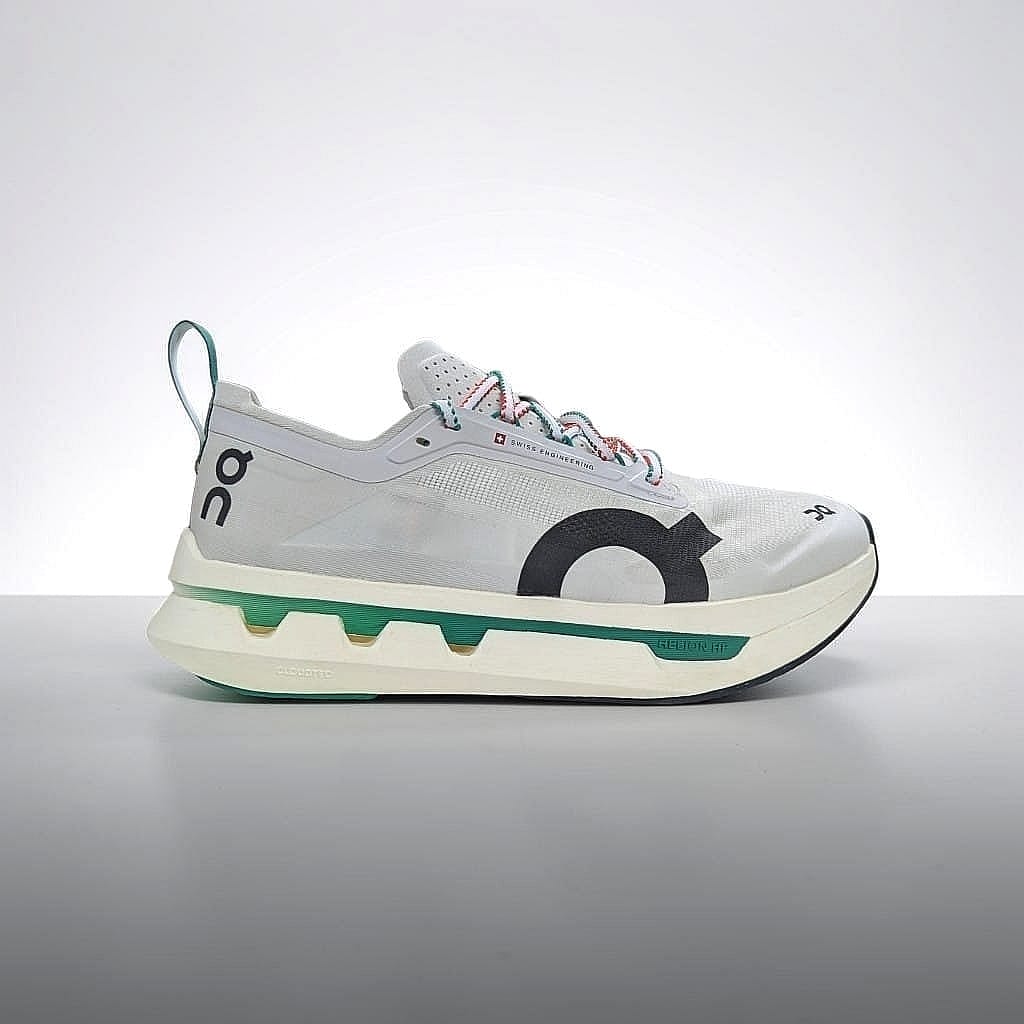 On Cloudboom Zone Herren Laufschuhe | White/Flame
