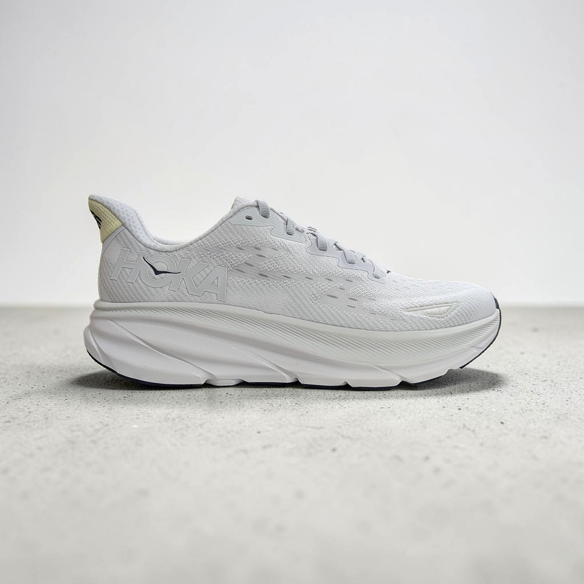 White Grey Hoka W Clifton 9 Damen Laufschuhe