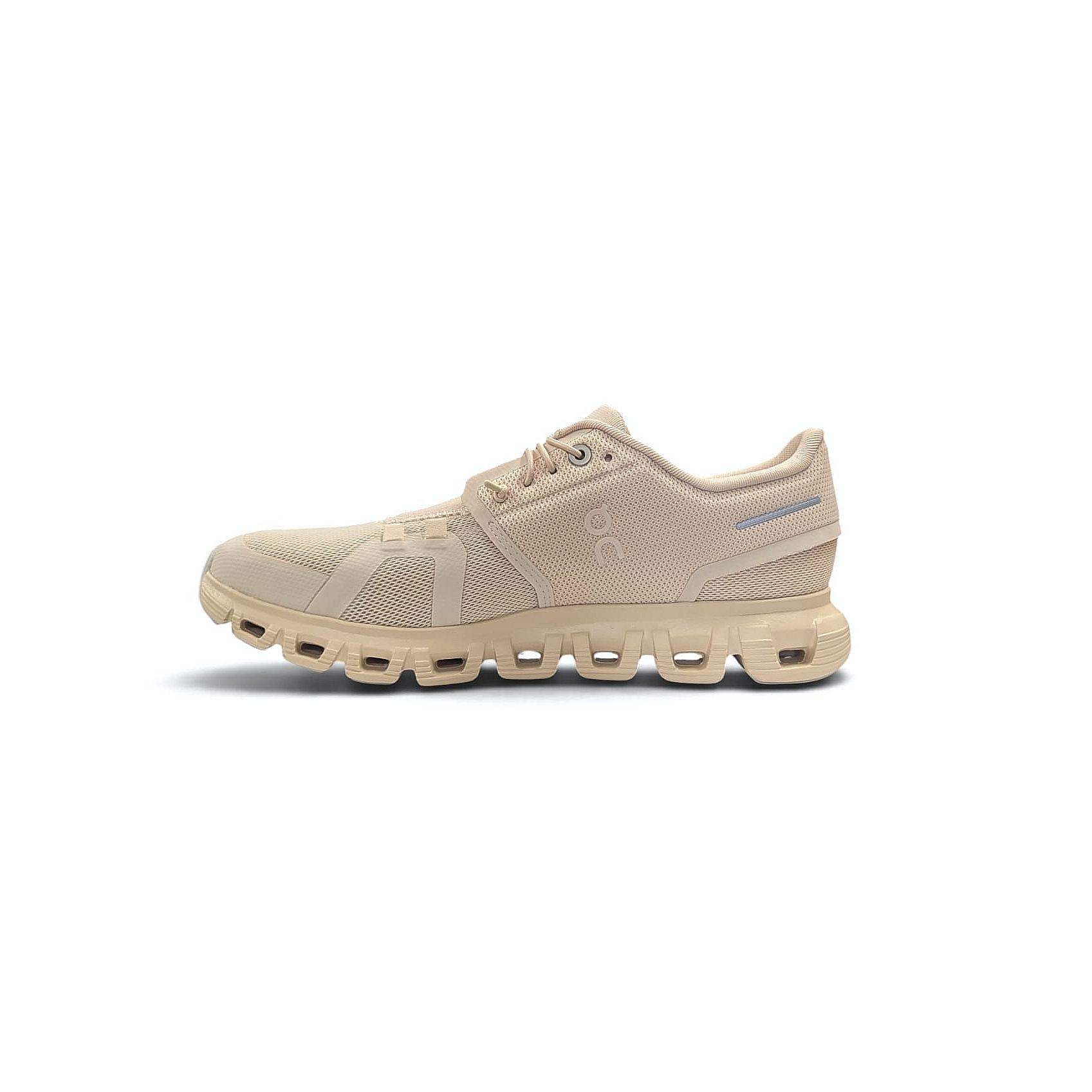 On Running Cloud 6 Damen Sneaker - Sand-Sand