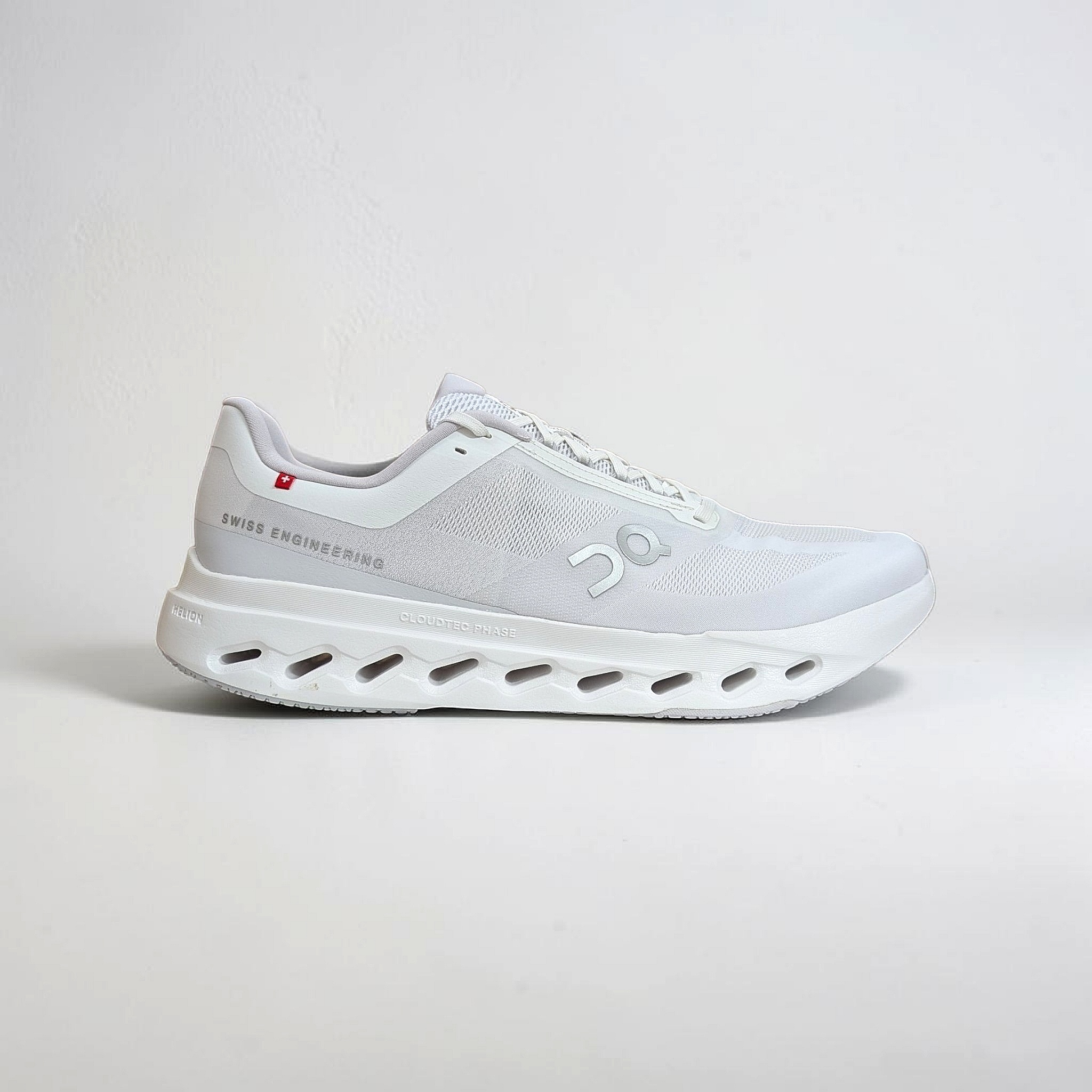 Weiß On Running Cloudsurfer Next Herren Laufschuhe