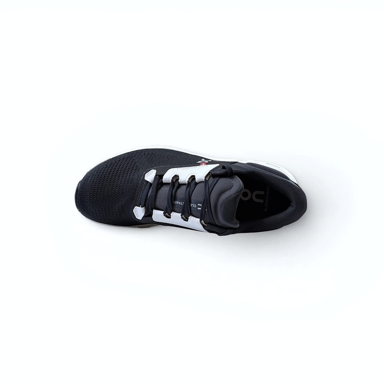 On Running Cloudstratus 3 Damen Laufschuhe Black.Frost