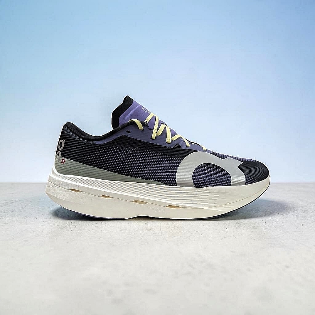 On Running Cloudboom Volt Herren Laufschuh – Black - Juniper
