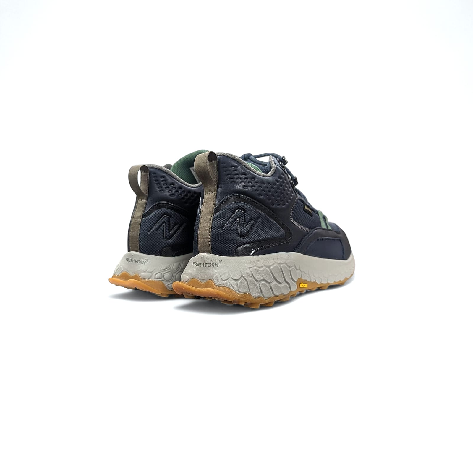 New Balance Fresh Foam X Hierro Mid GTX Herren Trail Laufschuhe