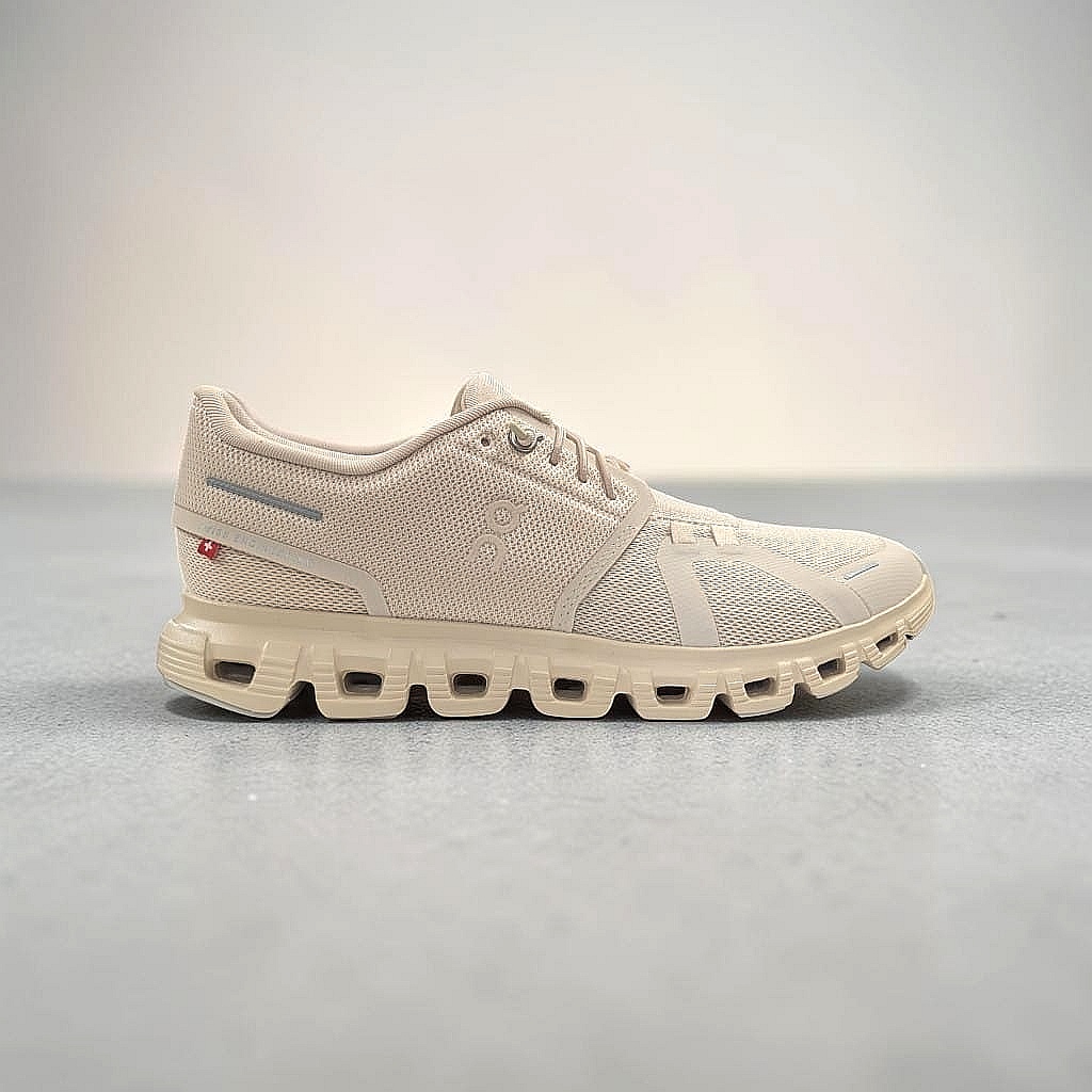 On Running Cloud 6 Damen Sneaker - Sand-Sand
