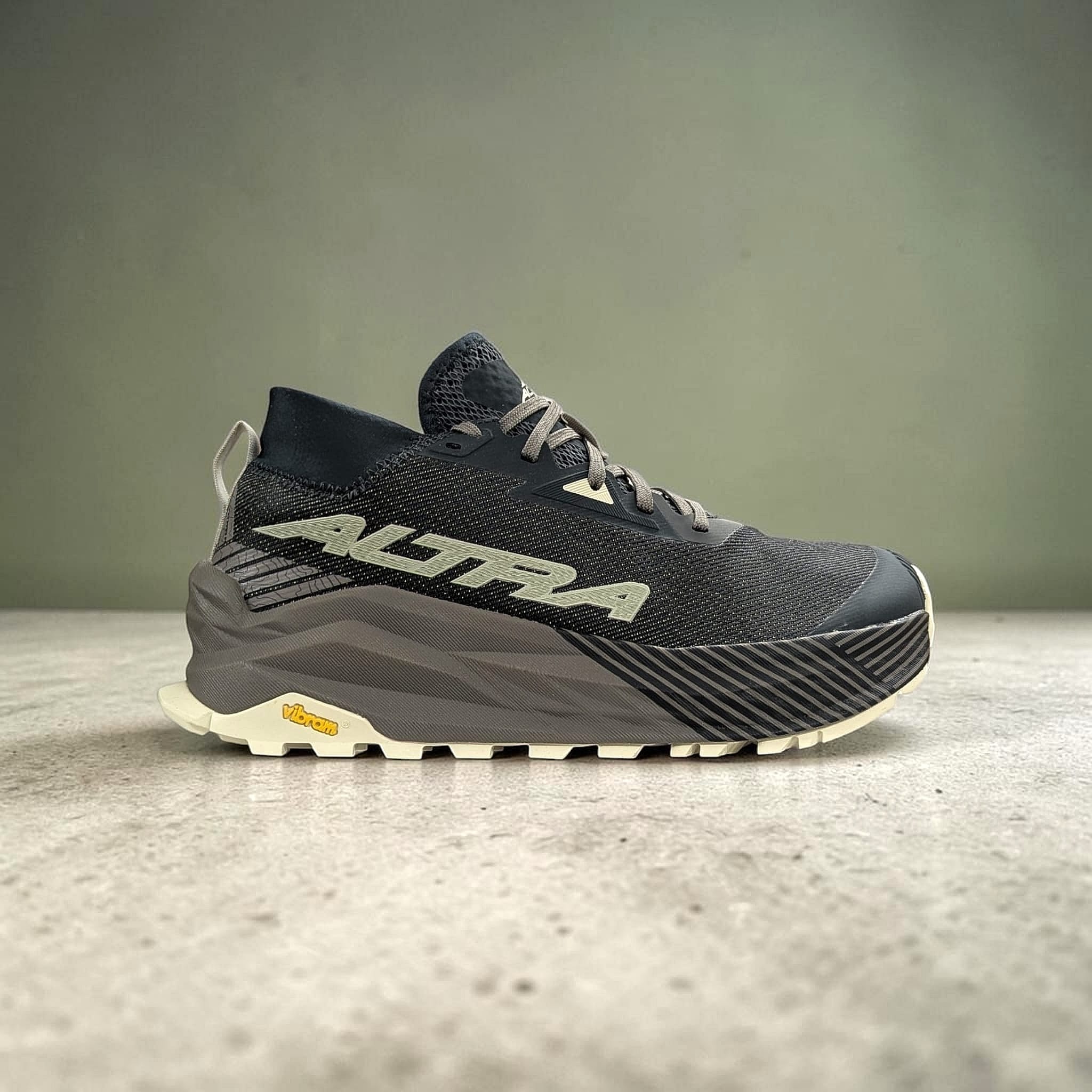 Altra M Olympus 275 Herren Trailrunningschuh Taupe